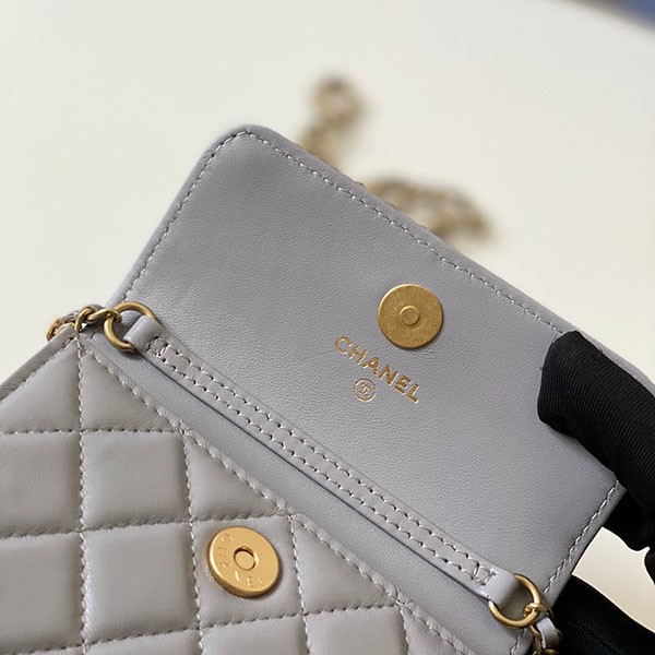 シャネル コピー マトラッセ ショルダーバッグ shr08721代引きを販売