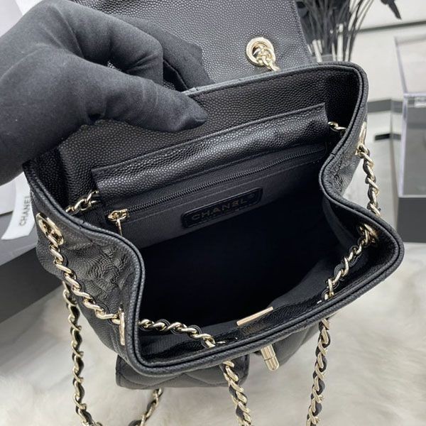 大人気!!新色 シャネル バックパック リュック スーパーコピー shs09558代引きを販売