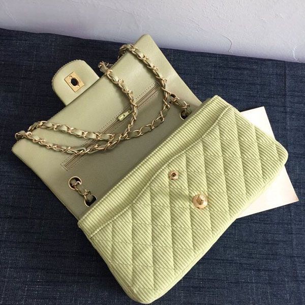可愛い シャネル フラップ バッグ 偽物 sht93989高い品質