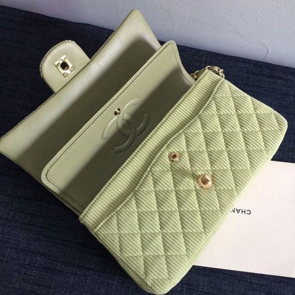 可愛い シャネル フラップ バッグ 偽物 sht93989人気