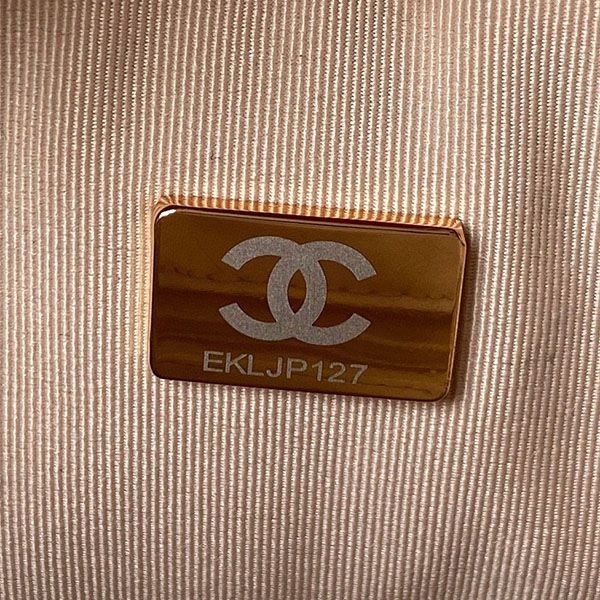 完売必至 シャネル バックパック コピー CCマーク shx64073代引きを販売
