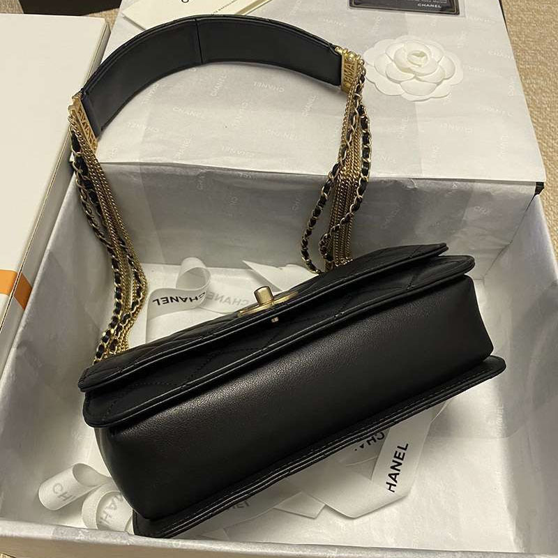 高品質♪♪シャネル マトラッセ ショルダーバッグ コピー shy19066高い品質