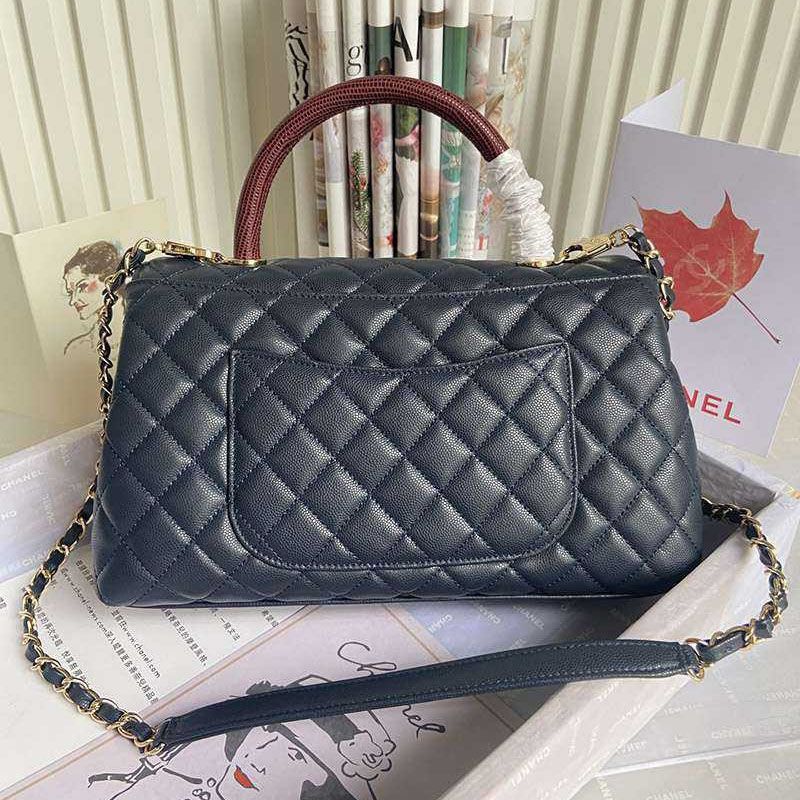21-22AW 大人気♪シャネル コピー キャビアスキン ショルダーバッグ shz55522通販