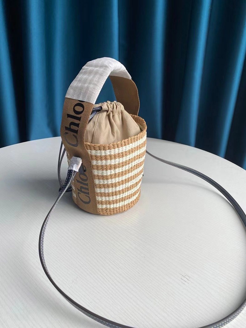 大人気♪ クロエ woody コピー かごバッグ スモールカゴバッグ CHC21US381E65101通販