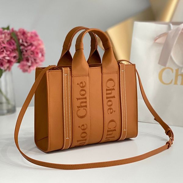 大人気！クロエ woody コピー カーフスキンレザー スモールトートバッグ 3サイズ CHC22WS397I60247代引きを販売