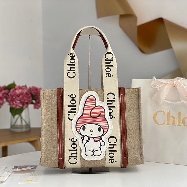 ブランドクロエ woody コピー ミディアムトートバッグ CHC23SS383J7369A CHC23SS激安送料無料