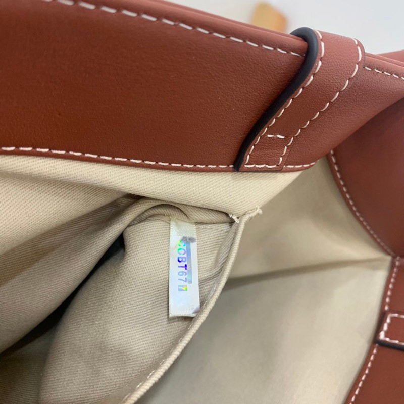 大人気！クロエ woody 偽物 ウッディショッピングバッグ ハンドバッグ chl96936N級品