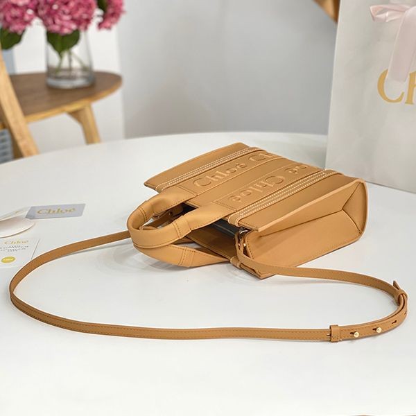 ☆超人気☆クロエ woody コピー カーフスキンレザー スモールトートバッグ PM chx89119高い品質