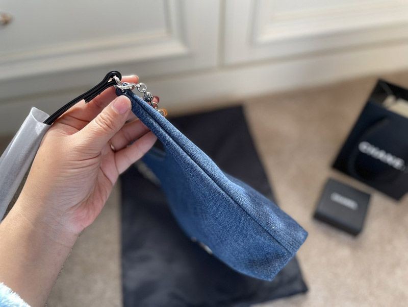 関税なし クロムハーツ ショルダーバッグスーパーコピー Kuf51107高い品質