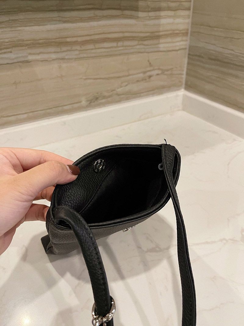 100%実物写真クロムハーツ ショルダーバッグ スクエアポケット偽物 Kuk42570品質保証