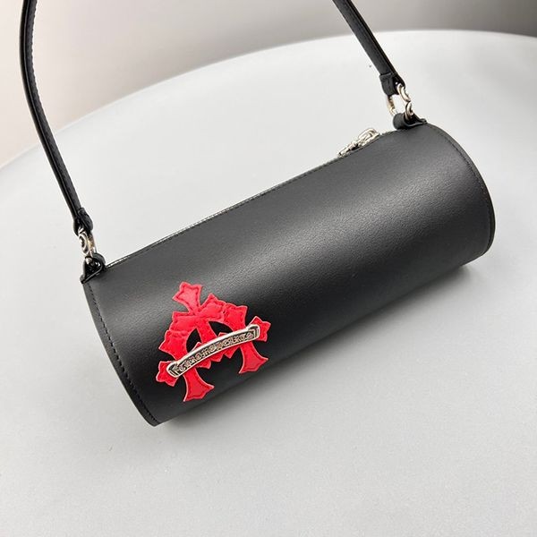 注目度抜群！クロムハーツ コピー クロス バケツバッグ Kun45818