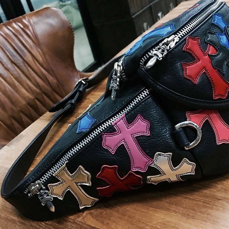 稀少！クロムハーツ スナットパック偽物マルチカラー希少 Kuv03507代引きを販売