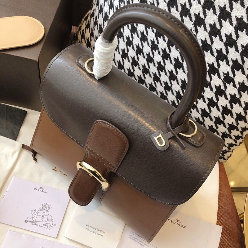 ★日本!!人気！【デルボー ハンドバッグ コピー】ブリヨン Ivoryステッチ ミディアムハンドバッグ Der39858通販