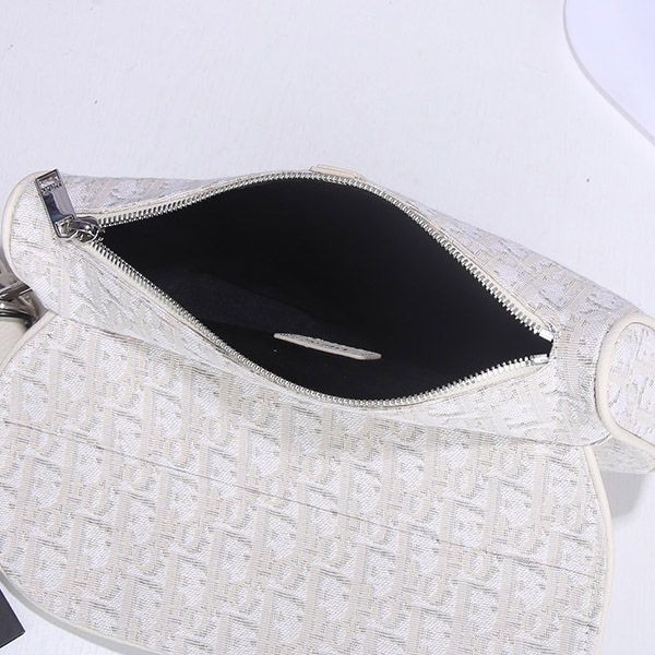 確保済みディオール Saddle バッグ コピー Oblique ベージュ クロスボディ 1ADPO093YZY人気
