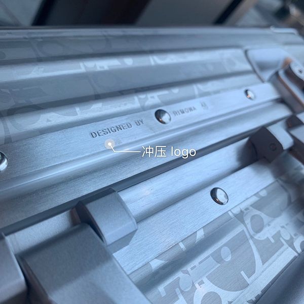 人気！ディオール×RIMOWA コピー トランク キャリーケース ブルー 1DRTR003YWXN級品