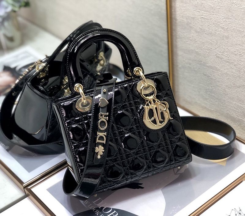 レディ ディオール スモールハンドバッグ偽物 カーフスキン ショルダー M0531OWCB_M900