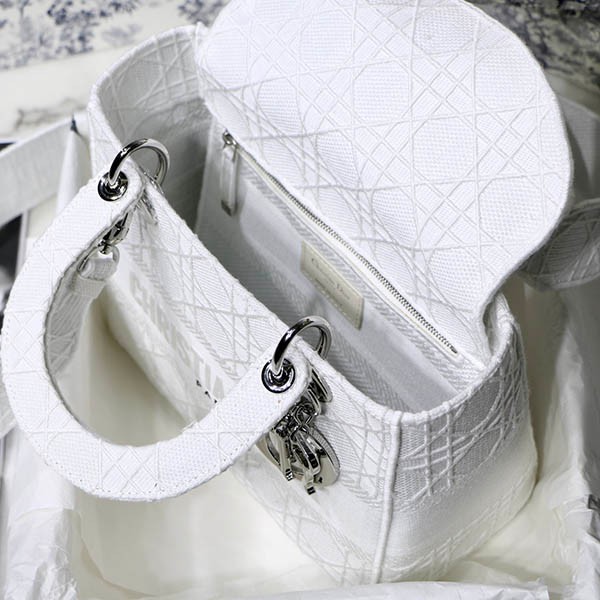 バイラ 付録 ディオール！中村アンさん愛用のMEDIUM LADY D-LITE BAG★ M0565PREY激安送料無料