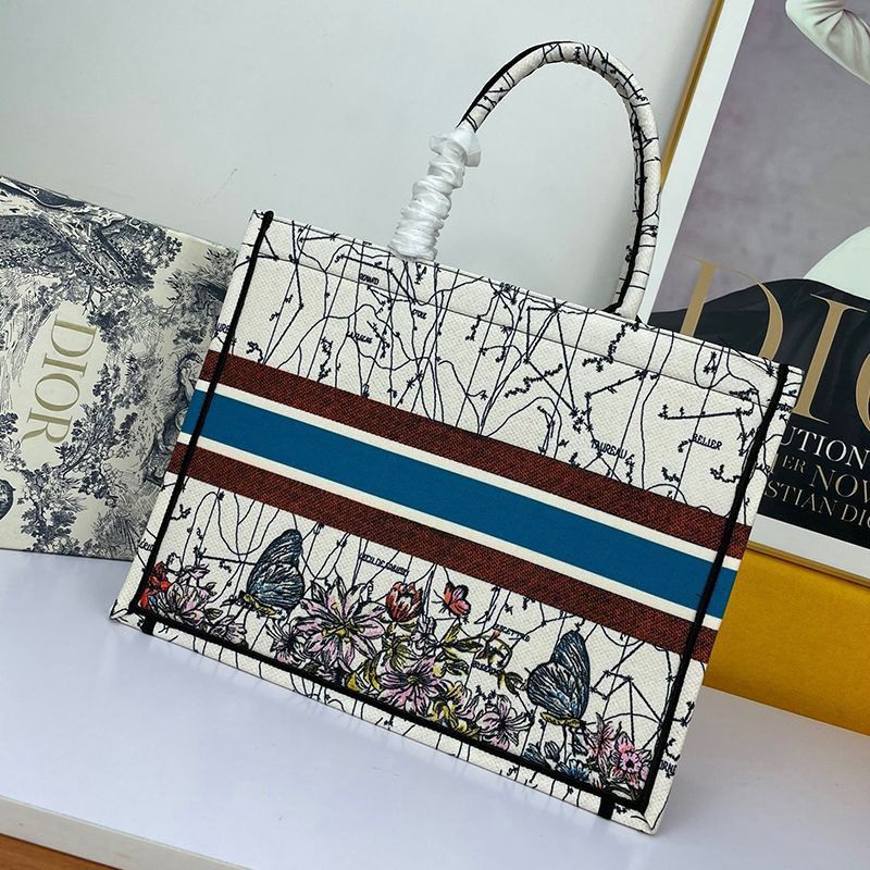 21新作ディオール コンステレーション刺繍 ブックトートバッグ偽物 M1286ZRHP_M941激安送料無料
