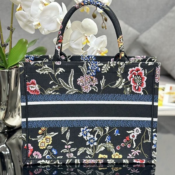 容量大!!ディオール ブックトート コピー Dior Petites Fleurs刺繍 deb77065N級品