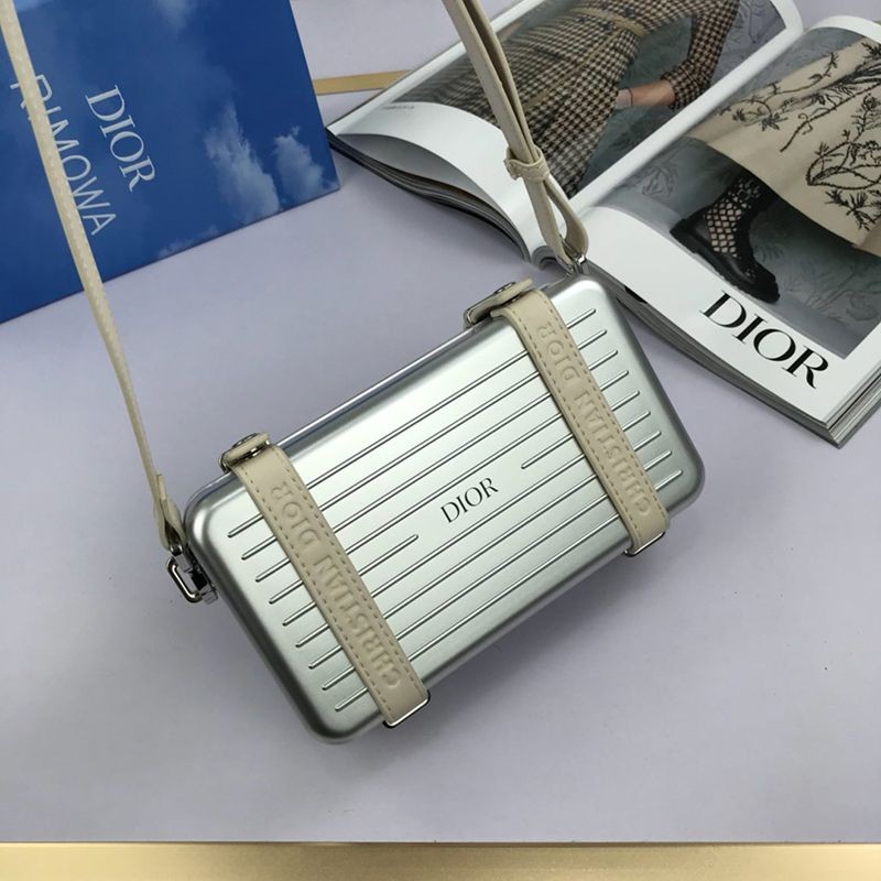 ディオールxRIMOWA 注目のコラボ☆ パーソナルクラッチバッグコピー deh53344通販