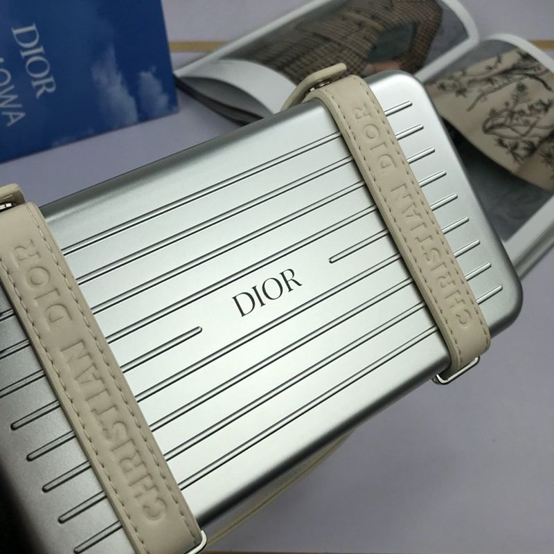 ディオールxRIMOWA 注目のコラボ☆ パーソナルクラッチバッグコピー deh53344最高級