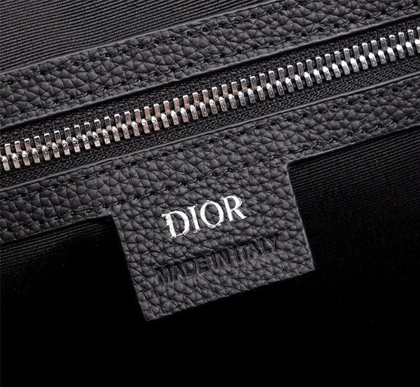 累積売上総額第１位！ディオール OBLIQUE MOTION バックパック コピー dej90071N級品