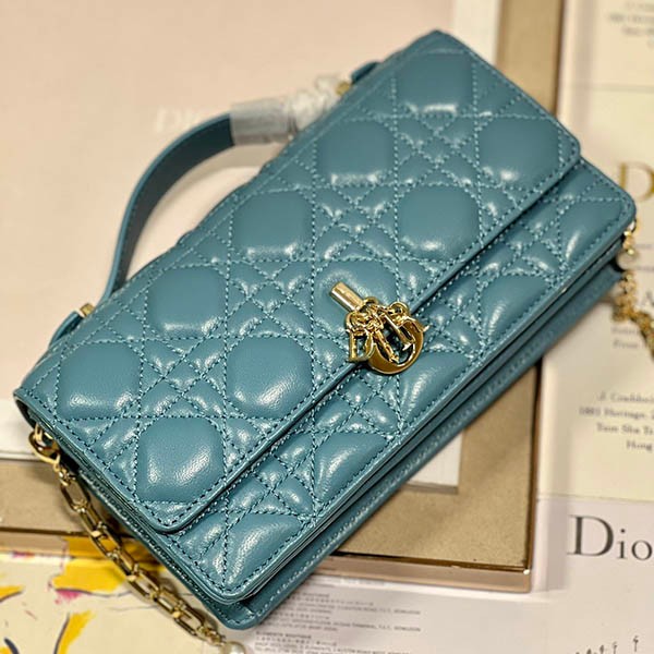ミス ディオール 偽物 ミニバッグ der93614N級品