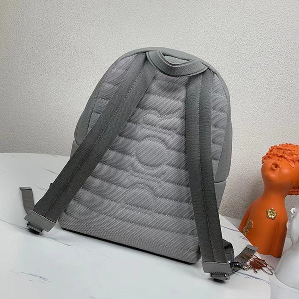 素敵なディオール バックパック コピー RIDER 1947 グレインドカーフスキン deu66826激安送料無料