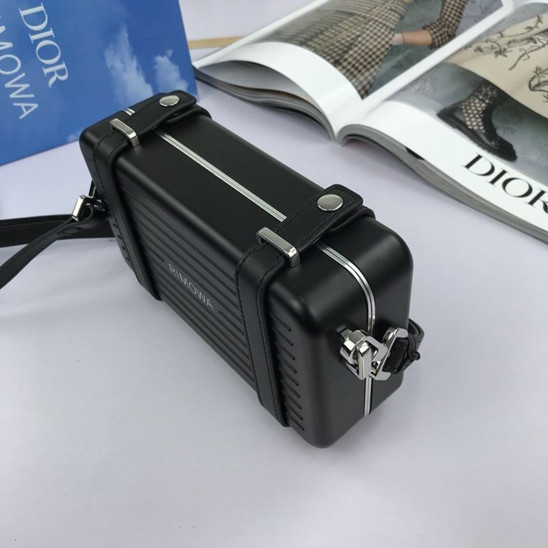 追跡付き発送ディオールxRIMOWA 注目のコラボ☆ パーソナルクラッチバッグ偽物 dey65157人気