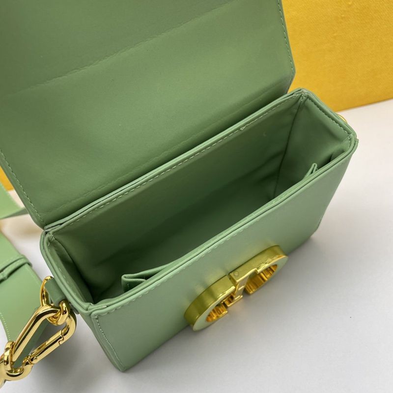 ディオール ショルダーバッグ偽物 モンテーニュ  クラッチバッグ 2way dez25921N級品