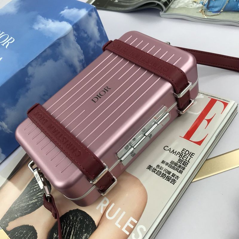 秋冬新作 ディオールxRIMOWA 注目のコラボ☆ パーソナルクラッチバッグコピー dez33262激安送料無料