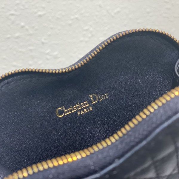 人気急上昇 ディオール CARO チェーンストラップ ハート型ポーチ dez87943品質保証