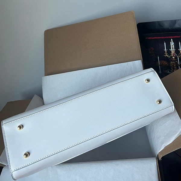 ドルチェ&ガッバーナ コピー ロゴトートバッグ dgz34719N級品