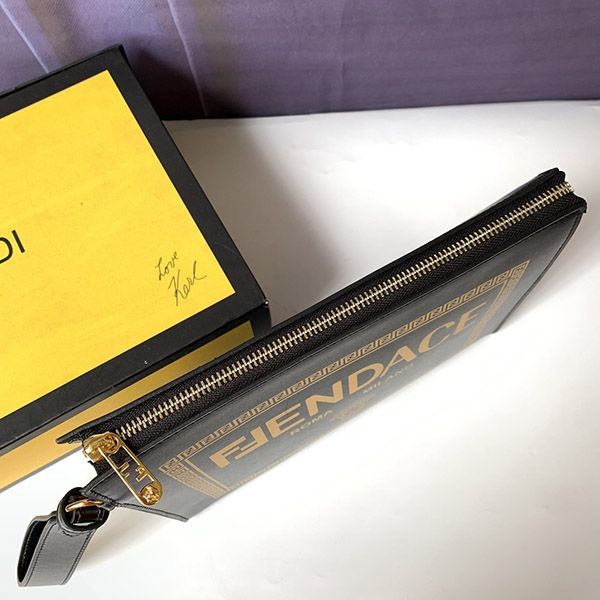 フェンダーチェ コピー【フェンディ × ヴェルサーチェ】ポーチ クラッチバッグ 7VA491AJJ2F15HM人気