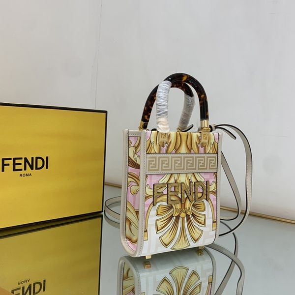 【フェンディ×ヴェルサーチェ コピー】Fendace◆Sunshine Mini ショッパーバッグ FD8051通販