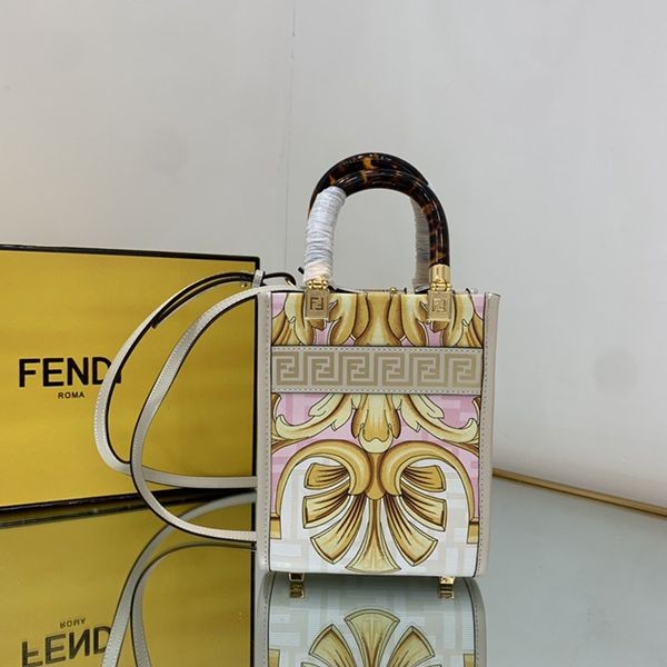 【フェンディ×ヴェルサーチェ コピー】Fendace◆Sunshine Mini ショッパーバッグ FD8051激安送料無料