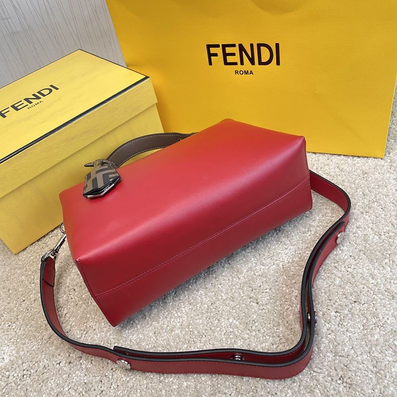 ☆超人気☆フェンディ バイ ザ ウェイ コピー ミディアム レザー ボストンバッグ fec62546N級品