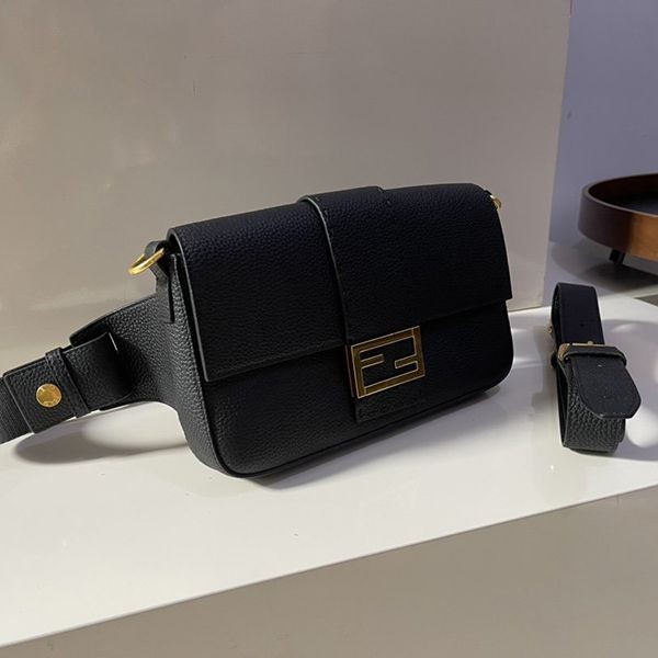 激安価格！フェンディ マイクロ フラット バゲット レザー バッグ コピー fed13953激安送料無料