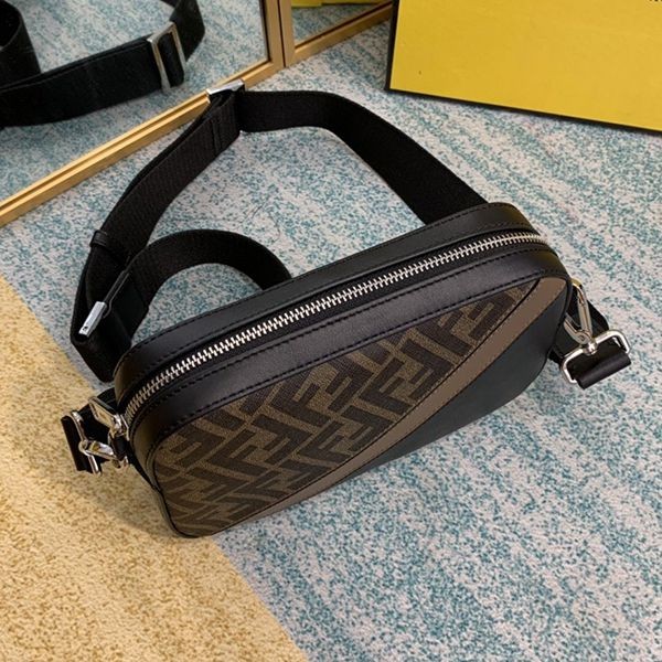 激安価格！フェンディ カメラショルダーバッグ スーパーコピー fed40251高い品質
