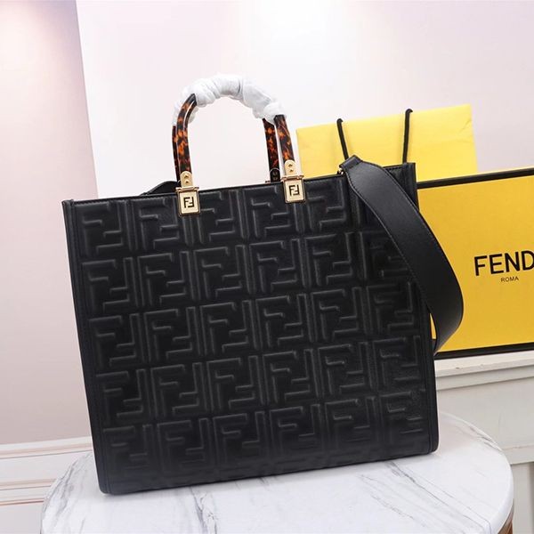 【使い勝手抜群】フェンディ ショッピングバッグ 偽物 サンシャイン ミディアム fee67801