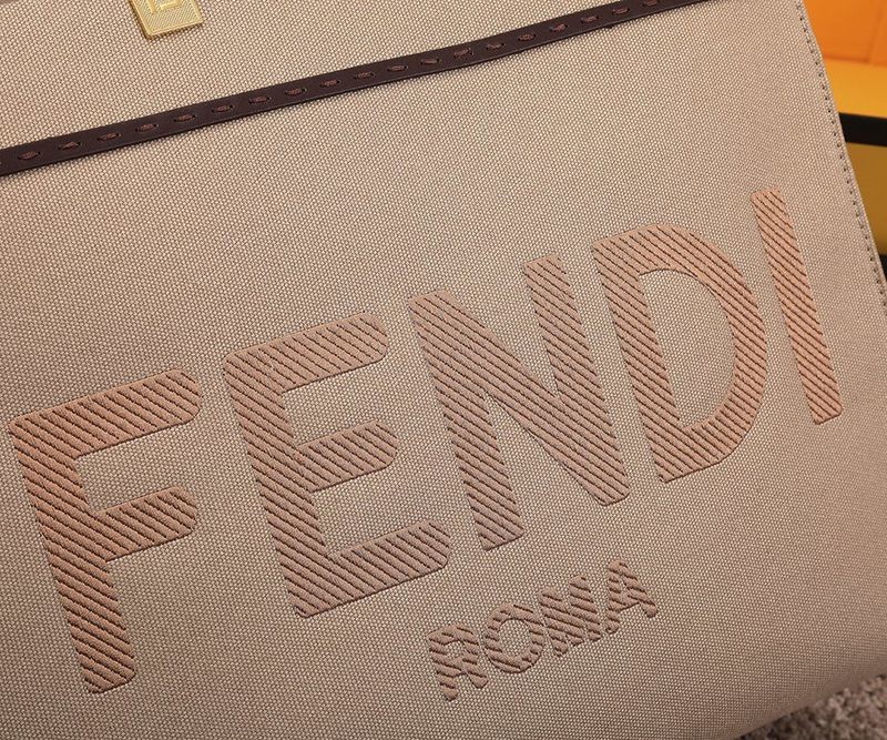 世界中で大人気♪フェンディ サンシャイン コピー ミディアム キャンバス 刺繍 バッグ fee75319激安送料無料