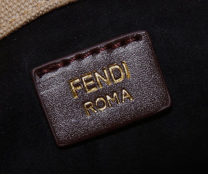 世界中で大人気♪フェンディ サンシャイン コピー ミディアム キャンバス 刺繍 バッグ fee75319N級品