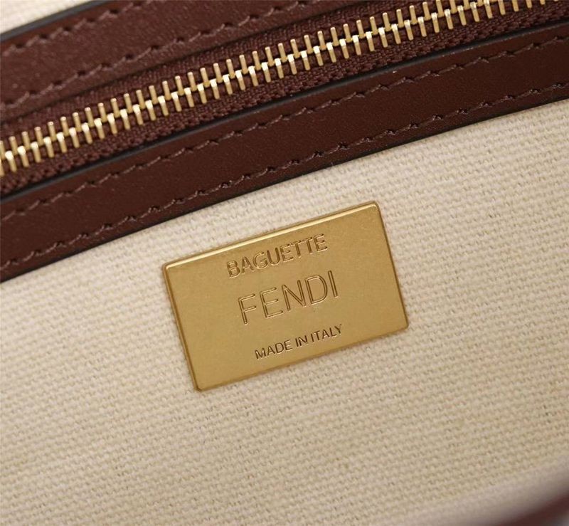 人気急上昇フェンディ コピー バゲット マルチカラーFFキャンバス バッグ fee82076N級品