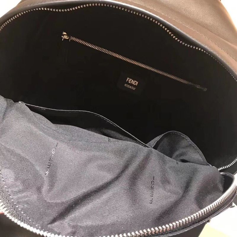 世界中で大人気♪フェンディ バックパック コピー ブラックナイロン★バッグ バグズアイ fee98237品質保証