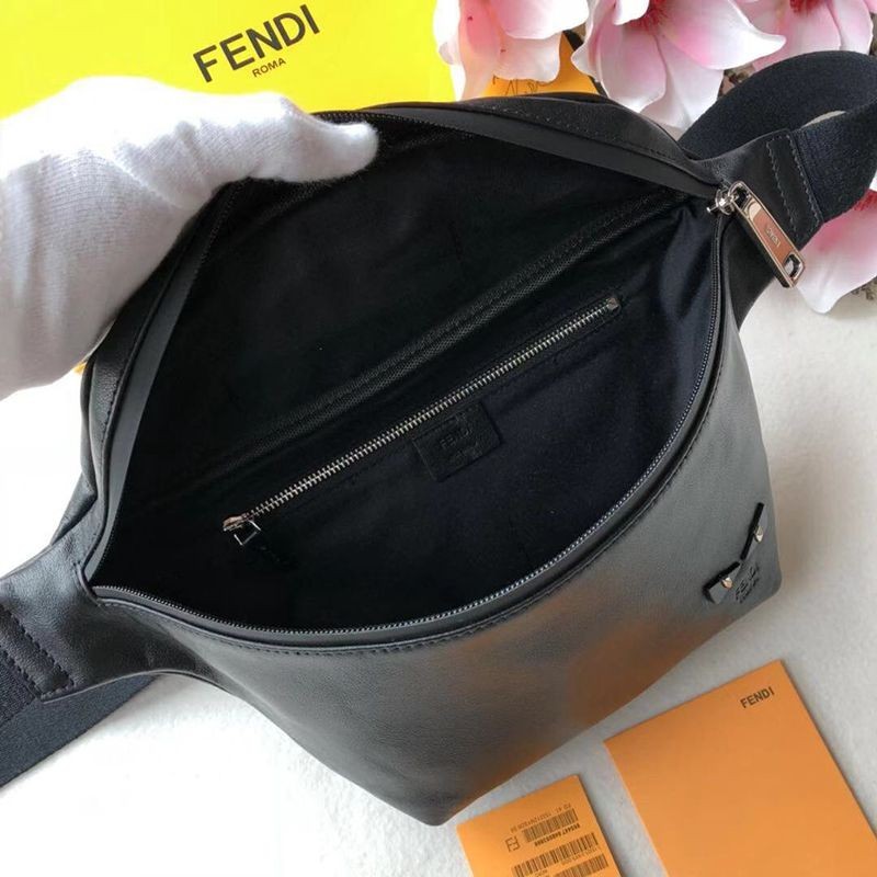 21-22AWフェンディ☆ BUGS バッグバグズ 偽物 ボディバッグ ベルトバッグ fef69549代引きを販売