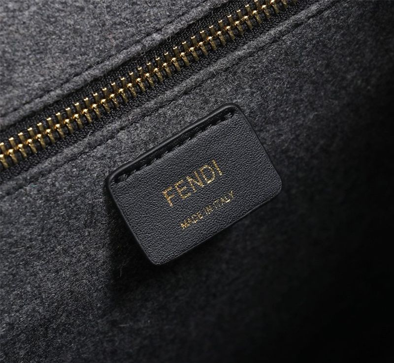 人気No1フェンディ サンシャイン コピー レザーショッパーバッグ fef92233代引きを販売