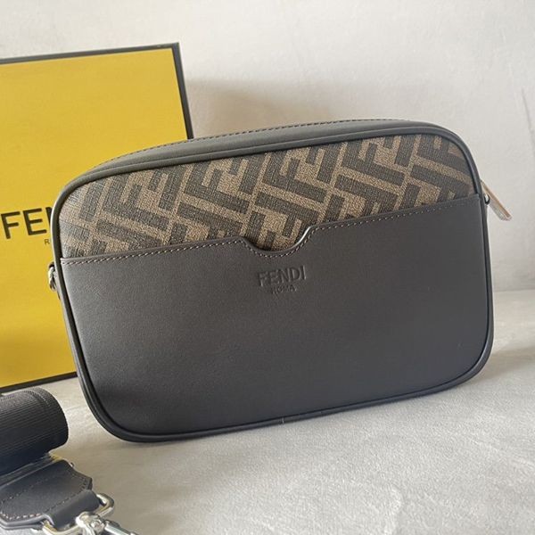 注目★フェンディ ROMA FFファブリック コピーカメラケース feg47963高い品質
