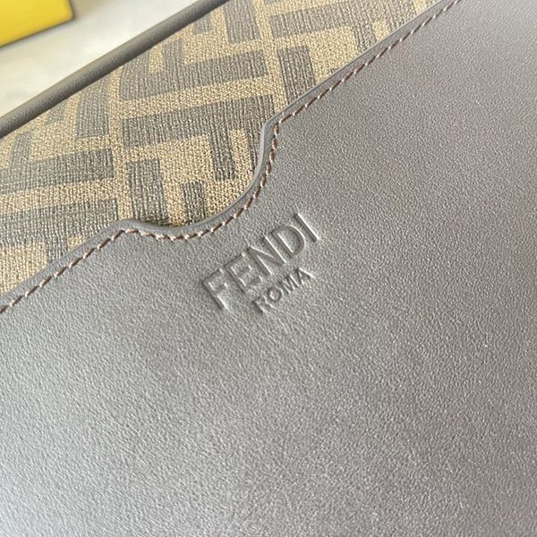 注目★フェンディ ROMA FFファブリック コピーカメラケース feg47963N級品