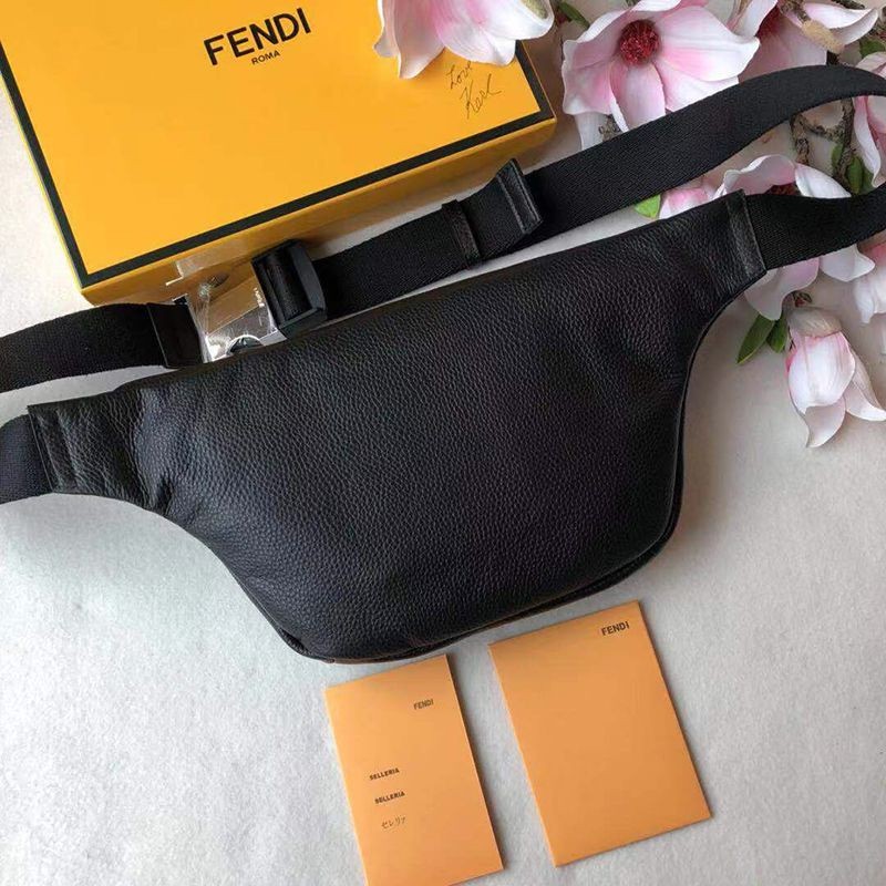 ★日本!!人気！フェンディ カーフレザー ベルトバッグ コピー feg92007通販