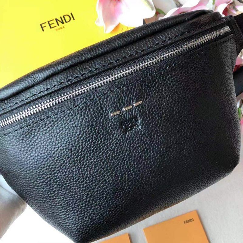 ★日本!!人気！フェンディ カーフレザー ベルトバッグ コピー feg92007激安送料無料